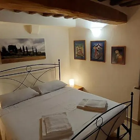 Cor Magis Kamullia - 200 Meters From The Historic Center And Close To The Train Station *